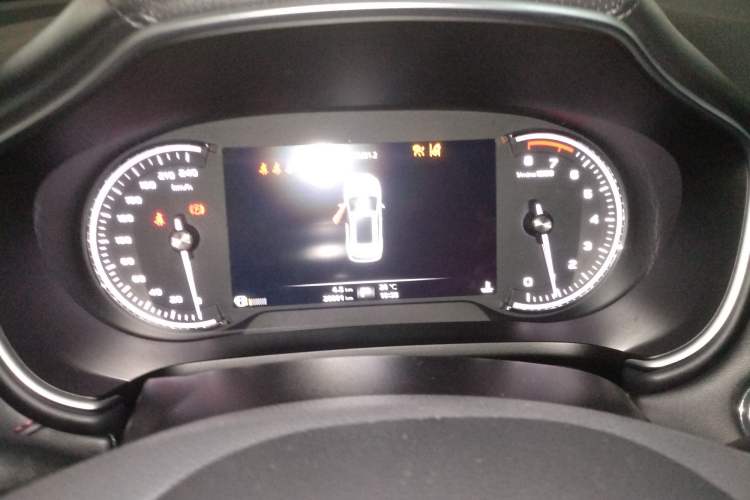 Used MG HS 2018 20T Automatic Two-Wheel Drive Hormone Passion Edition China V Standard
