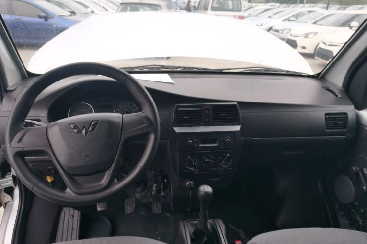 Used Wuling Rongguang 2020 1.5L Extended Basic Version China VI Standard L3C