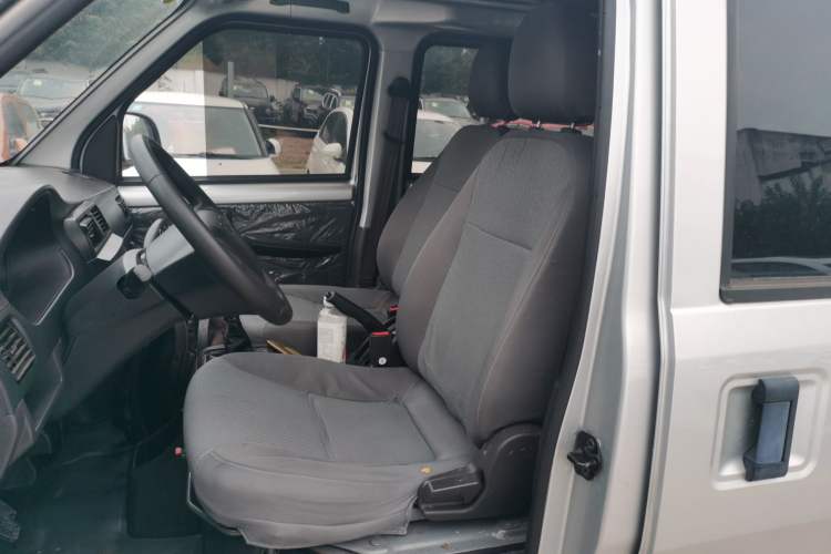 Used Wuling Rongguang 2020 1.5L Extended Basic Version China VI Standard L3C