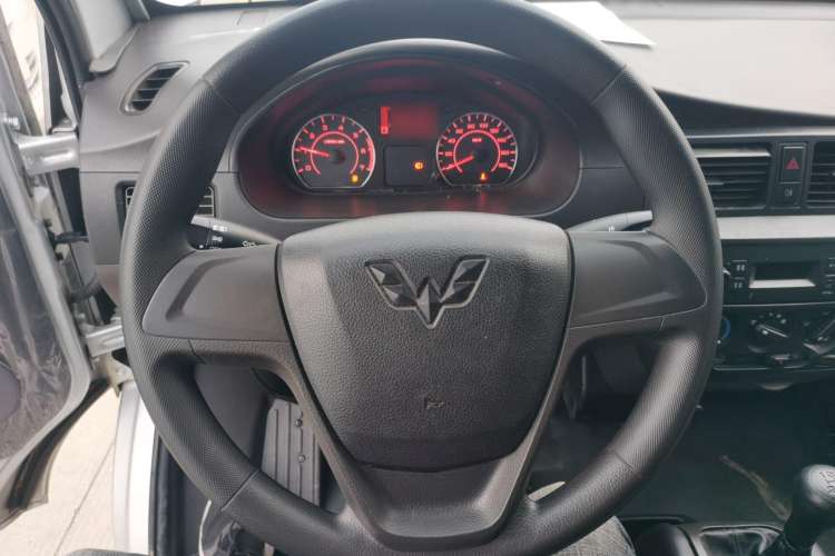 Used Wuling Rongguang 2020 1.5L Extended Basic Version China VI Standard L3C