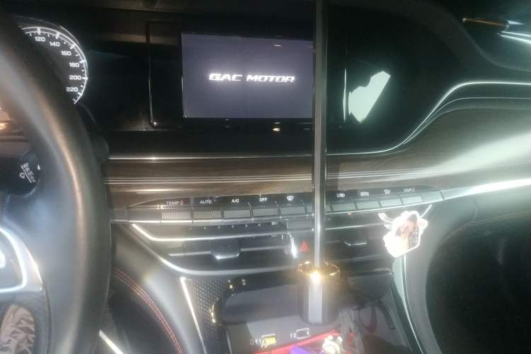 Used GAC Trumpchi GA8 2020 390T Prestige Edition Audio And AC Panel