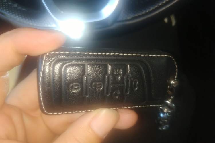 Used GAC Trumpchi GA8 2020 390T Prestige Edition Vehicle Key