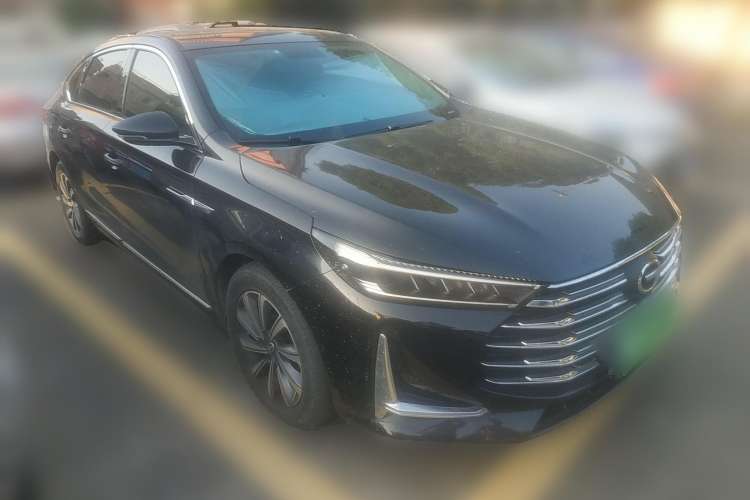 Used GAC Trumpchi GA8 2020 390T Prestige Edition Front Right 45 Deg