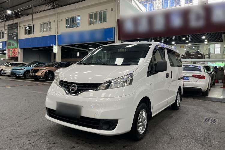 Used Nissan NV200 2013 1.6L Luxury Model China IV Standard