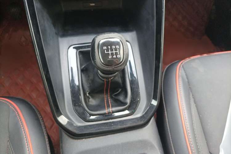 Used Baojun RS-3 2020 1.5L Manual 24-Hour Online Luxury Version