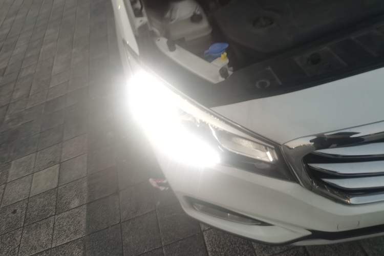 Used Changan Lingxuan 2017 1.6L Manual Elite Model