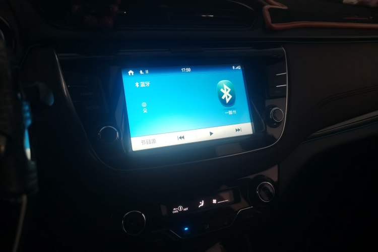 Used Changan Lingxuan 2017 1.6L Manual Elite Model