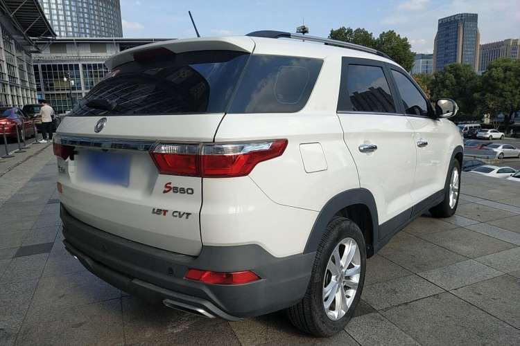 Used Dongfeng Fengon S560 2021 Revised 1.5T CVT Elite Version