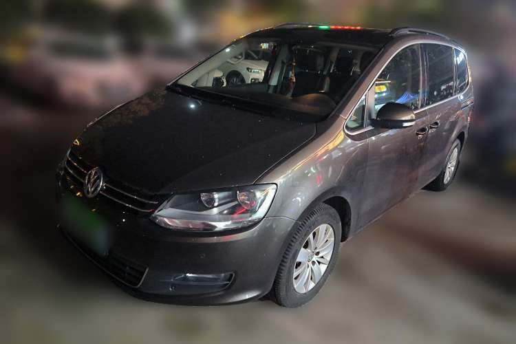 Used Volkswagen Sharan 2016 280TSI Enjoyment Model 7-Seater