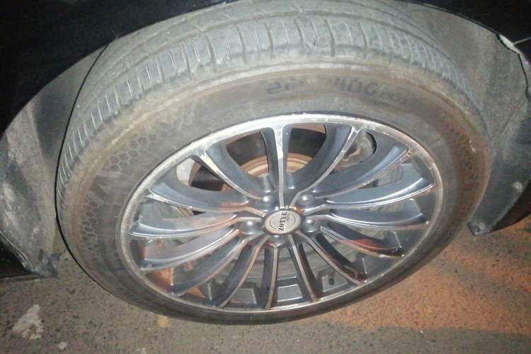 Used Zotye Z700 2018 Z700H 1.8T DCT Prestige Model Right Front Wheel Hub