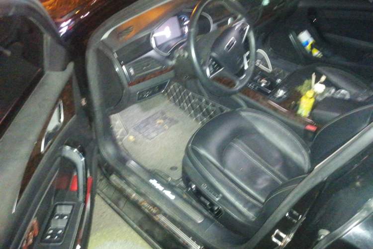 Used Zotye Z700 2018 Z700H 1.8T DCT Prestige Model Driver Seat