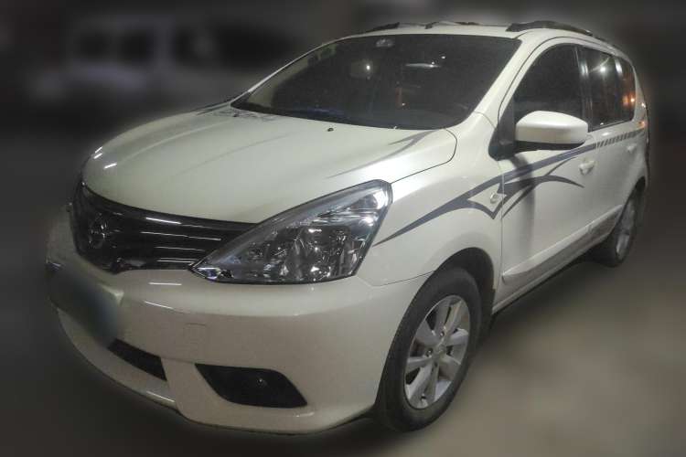 Used Nissan Livina 2013 1.6XL CVT Luxury Edition
