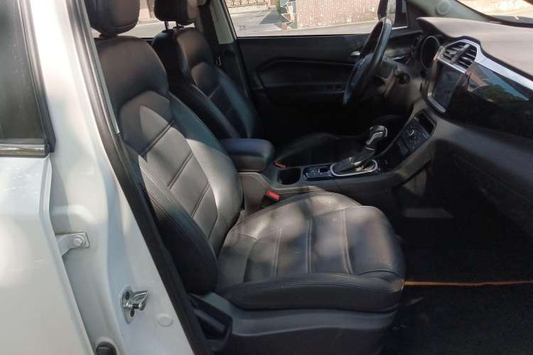 Used MG GS 2015 1.5TGI TST Luxury Edition
