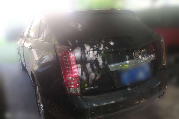 Used Cadillac SRX 2011 3.0L Luxury Model
