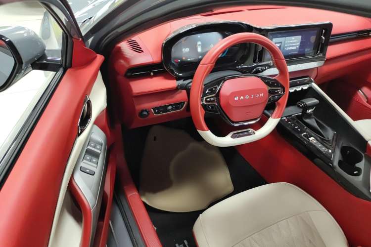 Used Baojun RC-5 2020 RC-5W 1.5T CVT Smart Shine Flagship Model