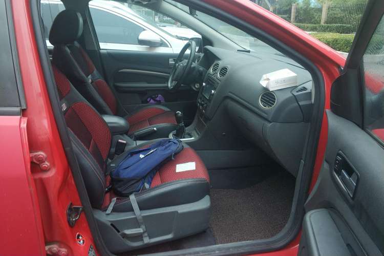 Used Ford Focus 2007 Hatchback 2.0L Manual Sport Edition