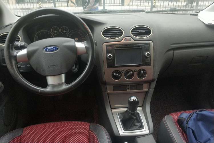Used Ford Focus 2007 Hatchback 2.0L Manual Sport Edition
