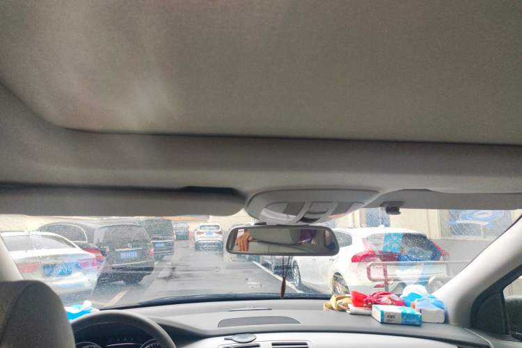 Used Mercedes-Benz R-Class 2015 R 320 4MATIC Luxury Model Headliner