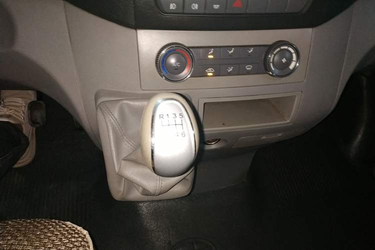 Used JAC Sunray 2013 1.9T 4-Series Star Express
