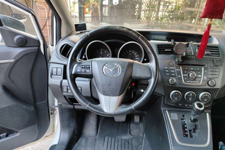 Used Mazda Mazda 5 2013 2.0L Automatic Luxury Edition
