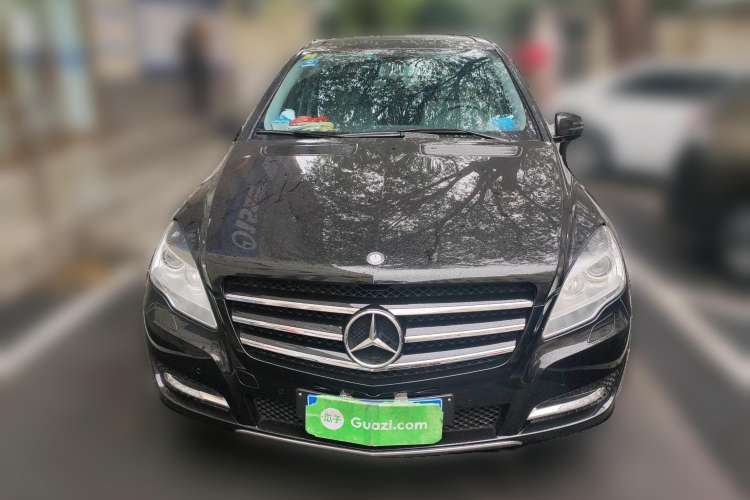 Used Mercedes-Benz R-Class 2015 R 320 4MATIC Luxury Model Front