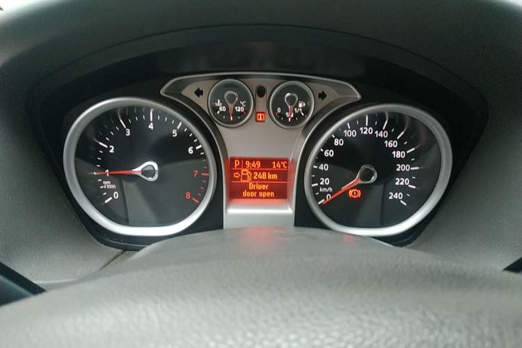 Used Ford Focus 2009 Hatchback 1.8L Automatic Fashion Edition
