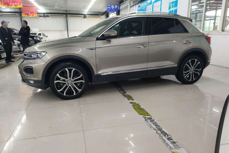 Used Volkswagen T-ROC 2019 280TSI DSG Two-Wheel Drive Comfort Version China VI Standard