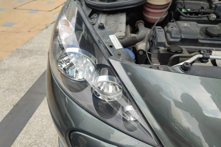 Used Peugeot 207 2011 Sedan 1.4L Manual Yule Edition Right Front Headlight