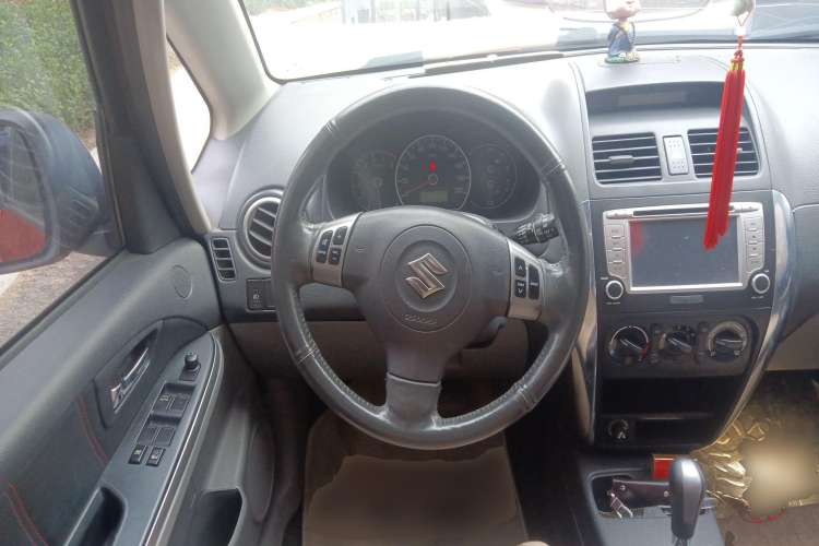 Used Suzuki SX4 2010 Hatchback 1.6L Automatic Champion Limited Edition
