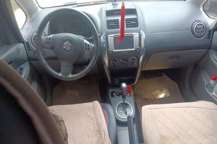 Used Suzuki SX4 2010 Hatchback 1.6L Automatic Champion Limited Edition
