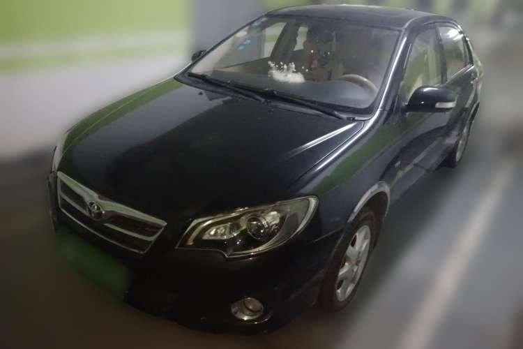 Used Toyota Corolla EX 2013 1.6L Automatic Luxury Edition