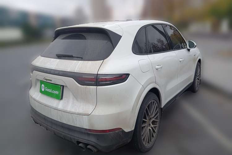 Used Porsche Cayenne E-Hybrid 2023 Cayenne E-Hybrid 2.0T Platinum Edition
