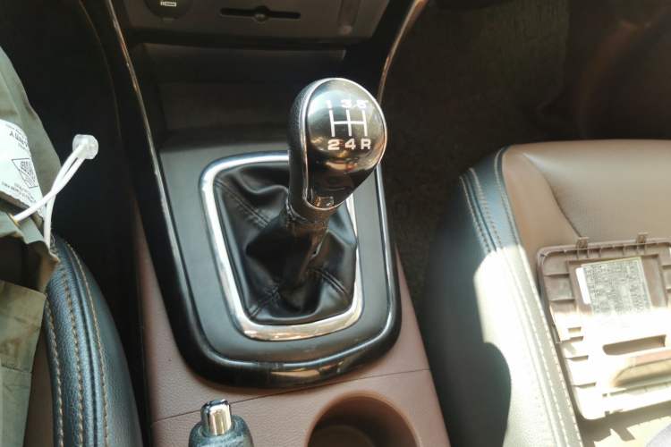 Used FORTHING SX6 2016 1.6L Manual Luxury Model