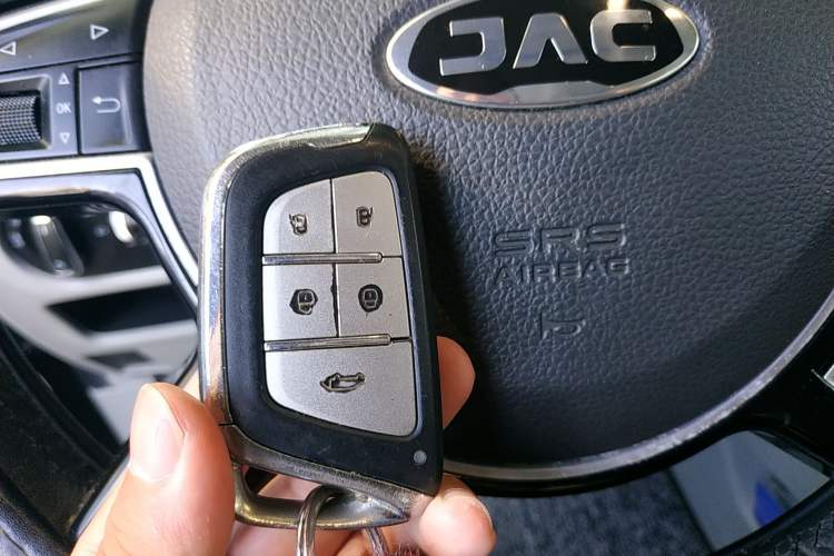 Used JAC Refine M6 2018 2.0T Prestige Version