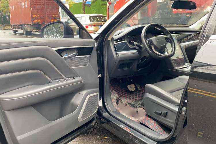 Used Venucia Star 2020 260T Automatic 48V Mild Hybrid Turbocharged Star Edition
