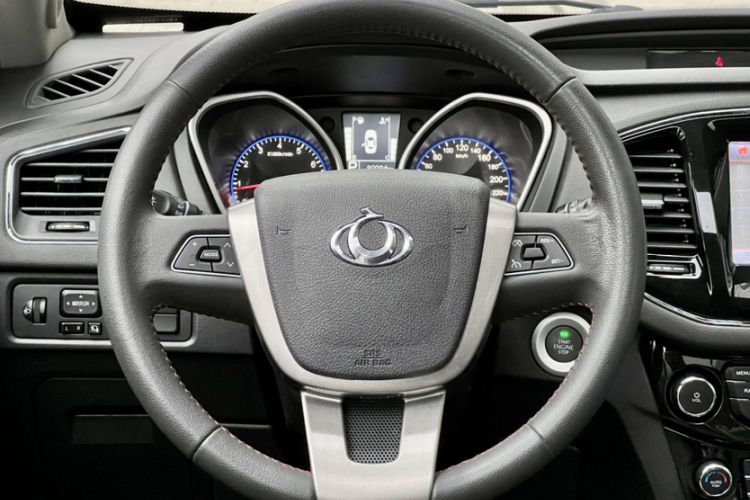 Used Geely Auto GX7 2015 Sports Edition 2.0L Automatic Prestige Model
