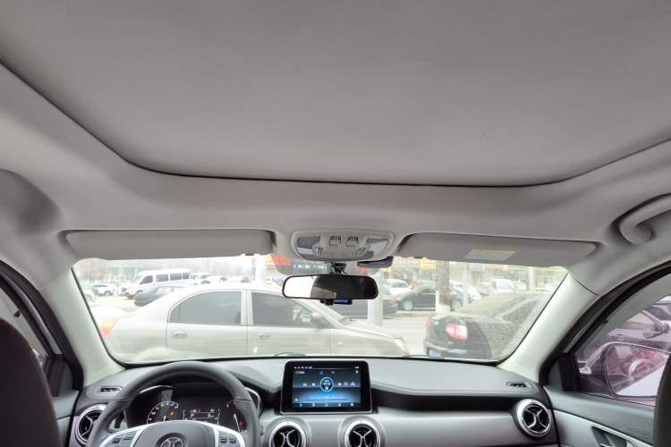 Used BAIC Beijing X5 2018 1.5T CVT Elite Version National V
