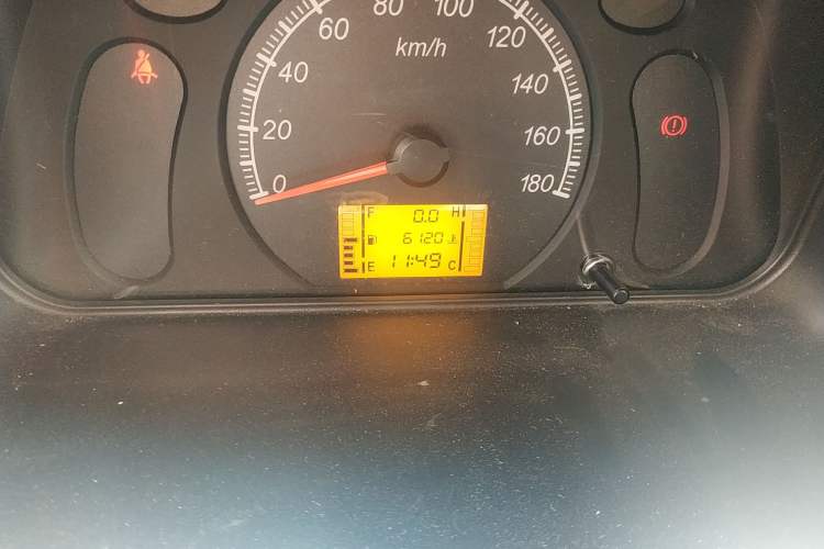 Used Wuling Zhiguang 2020 1.2L Practical Model China VI LSI
