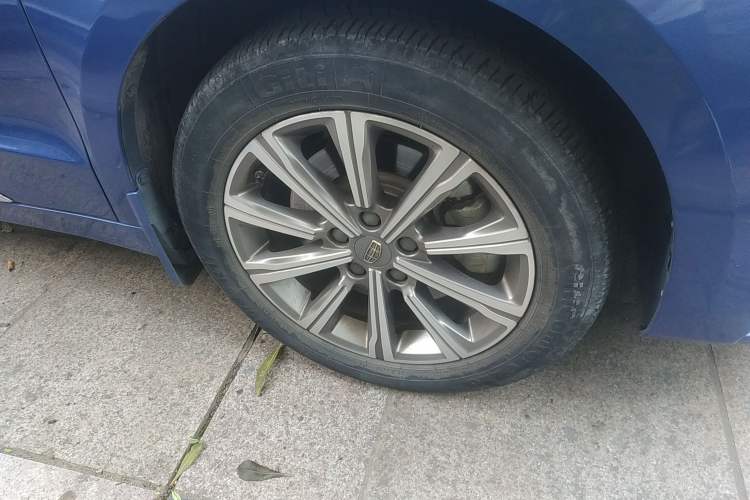 Used Geely Auto Emgrand GT New Energy 2018 1.5T PHEV Yaoxiang Edition Right Front Wheel Hub