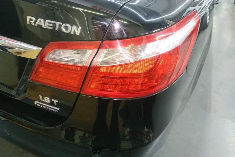 Used Changan Raeton 2016 1.8T Automatic Smart Enjoyment Deluxe Model
