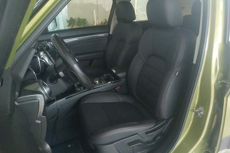 Used BAIC Off-Road BJ20 2016 1.5T Manual Luxury Model
