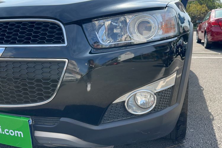 Used Chevrolet Captiva 2012 2.4L 4x4 Flagship Edition 7 Seats