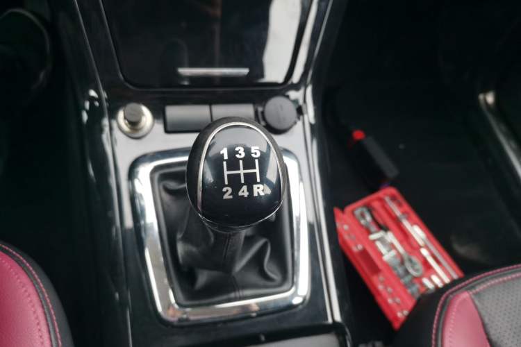 Used HYOSOW S3 2014 1.5L Luxury Version China IV Emission Standard
