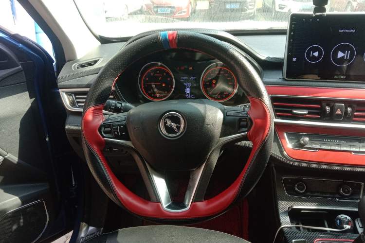 Used Hanteng X5 2018 1.5T Manual Luxury Edition
