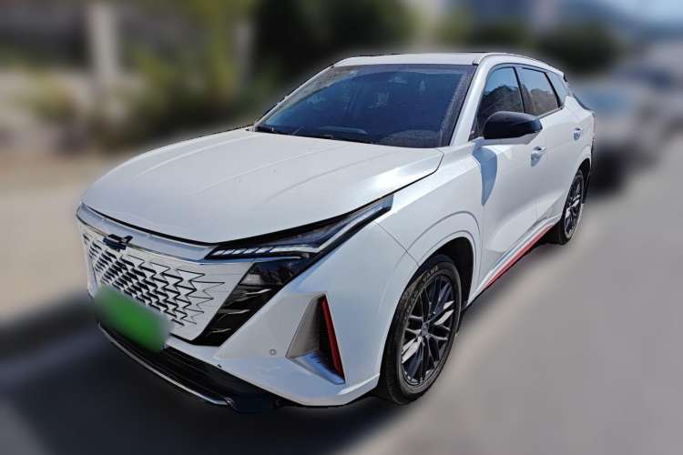 Used Oshan Z6 2022 Blue Whale 1.5T DCT Luxury Model