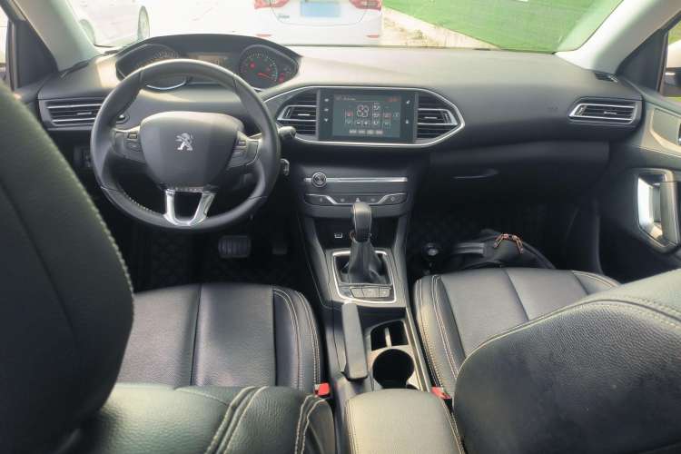 Used Peugeot 308S 2015 1.2T Automatic Jingchi Edition
