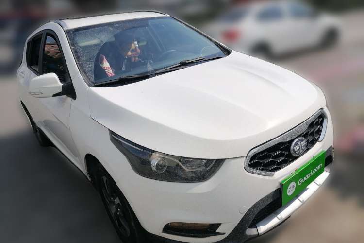 Used FAW Junpai D60 2015 1.8L Automatic Luxury Model
