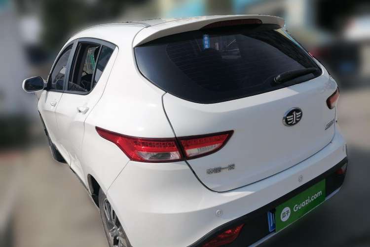 Used FAW Junpai D60 2015 1.8L Automatic Luxury Model
