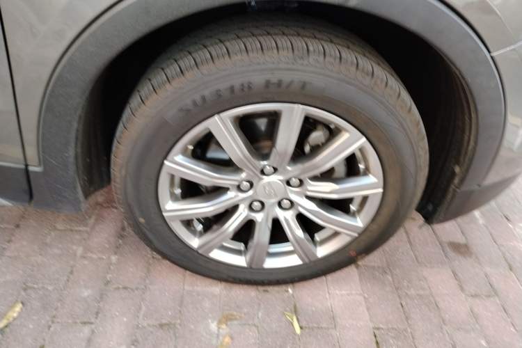 Used Cadillac XT4 2018 28T Two-Wheel Drive Leading Version