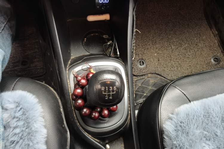 Used Kia K2 2015 Sedan 1.4L MT GLS
